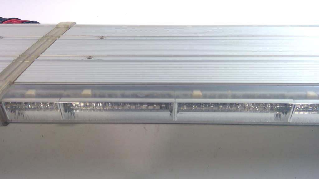 Whelen Legacy Series Light Bar Property Room