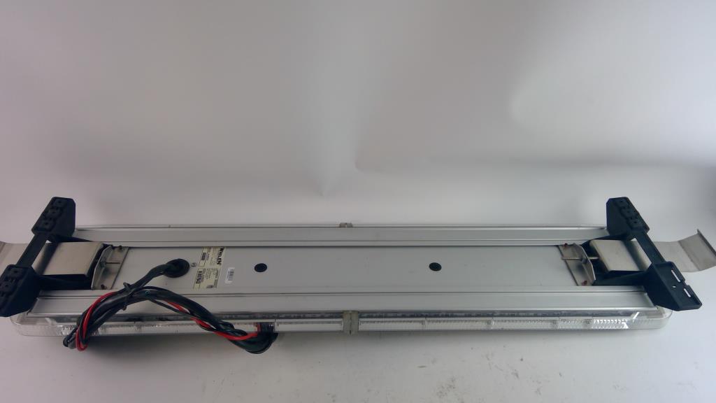 Whelen Legacy Series Light Bar Property Room