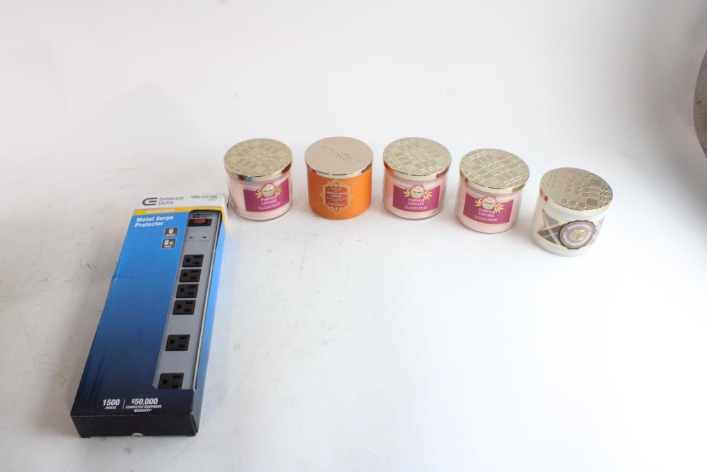 White Barn Candle And More, 10+ Pieces Property Room