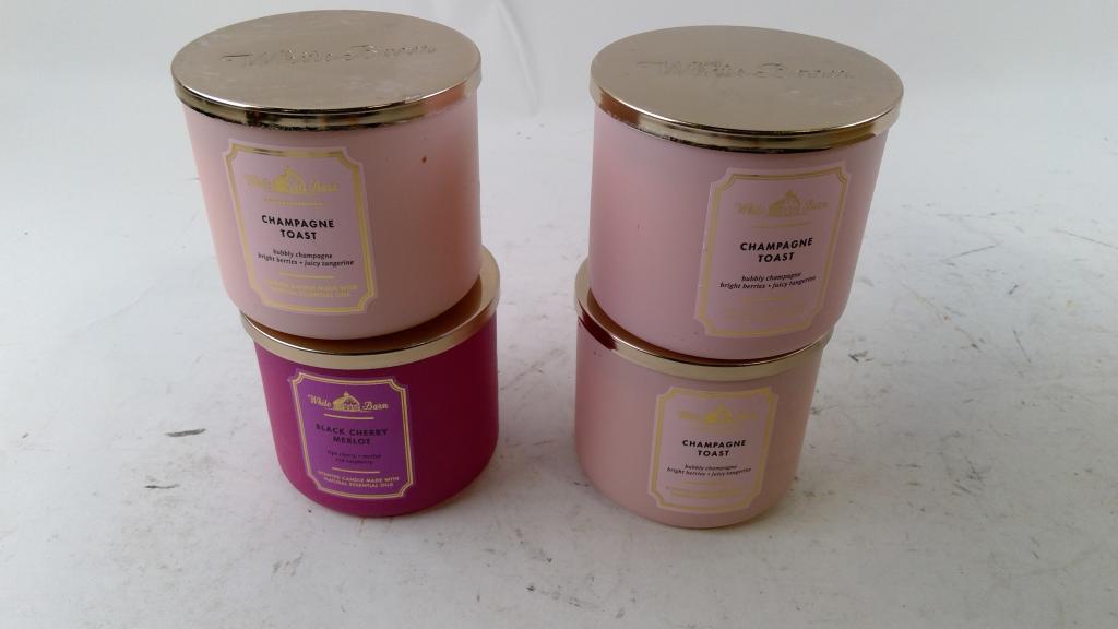 White Barn Candles 4 Pieces