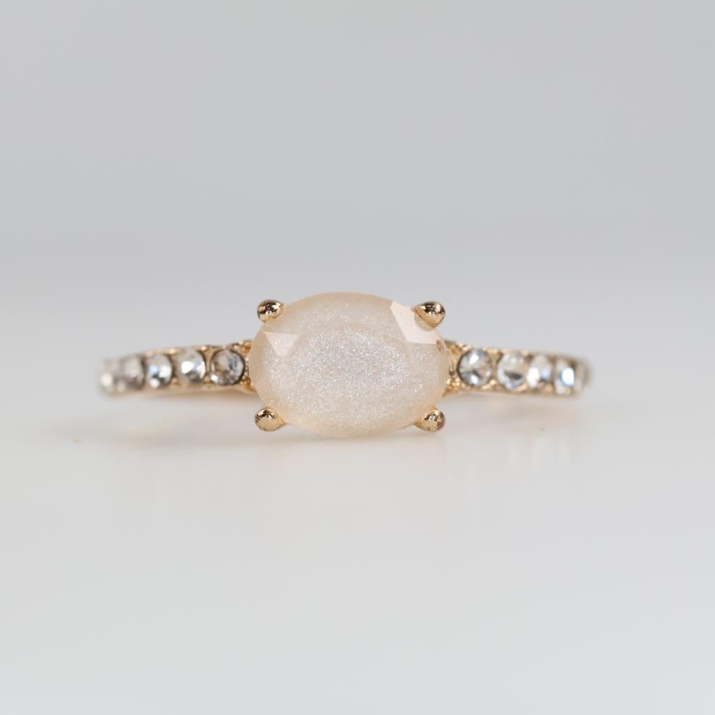 White Stone Clear Stone Accent Fashion Ring