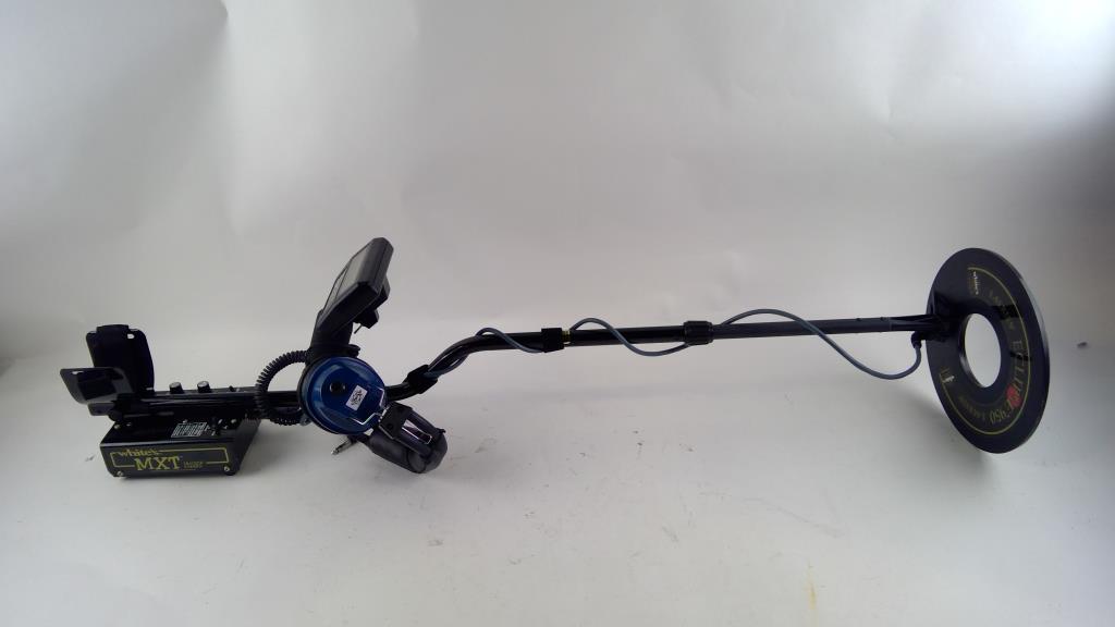 White's Metal Detector