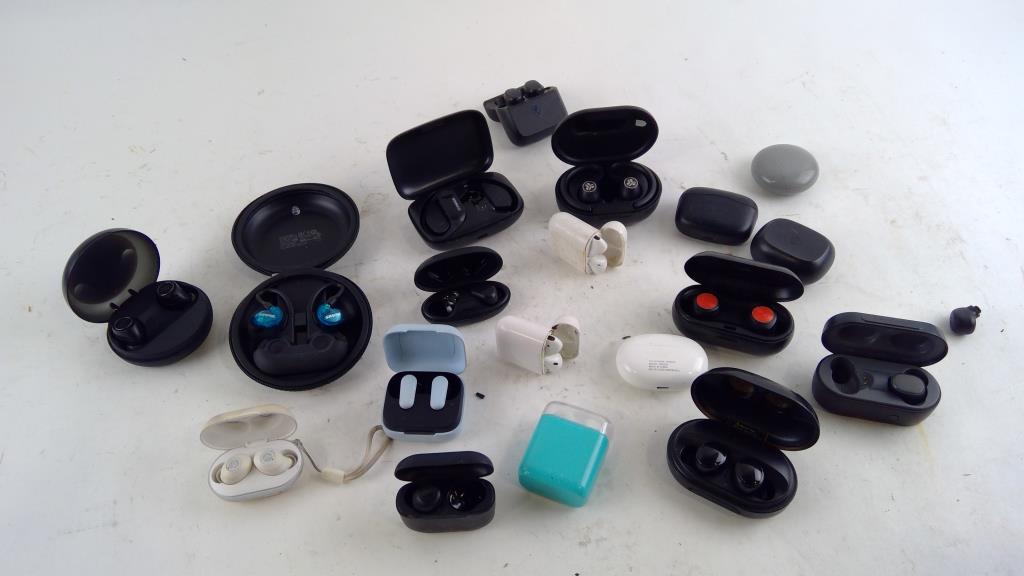 Wireless Earbuds And More 10+ Pieces