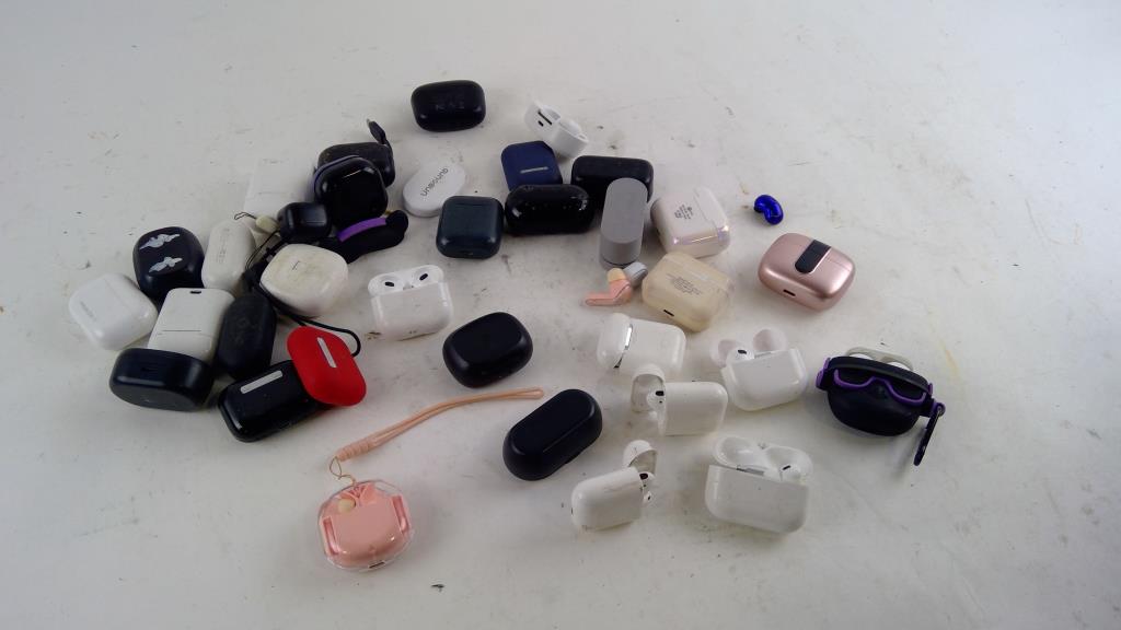 Wireless Earbuds And More 10+ Pieces