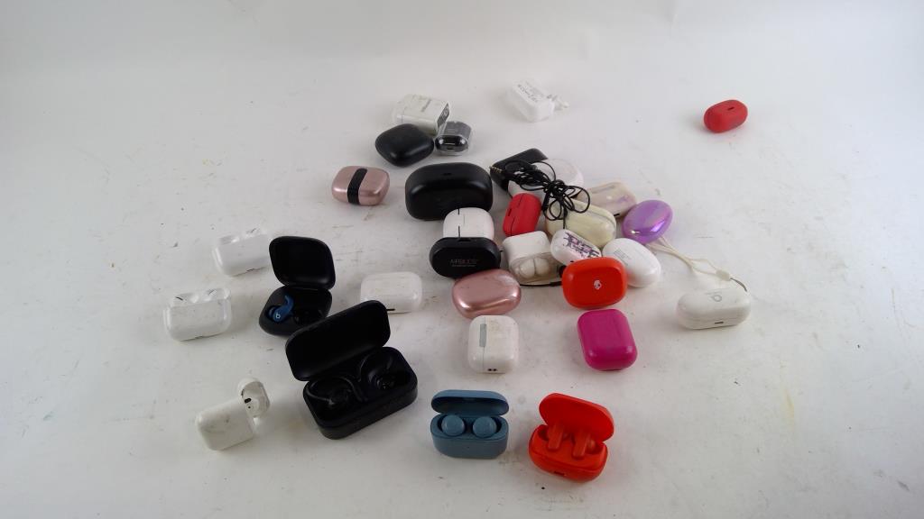 Wireless Earbuds And More 10+ Pieces