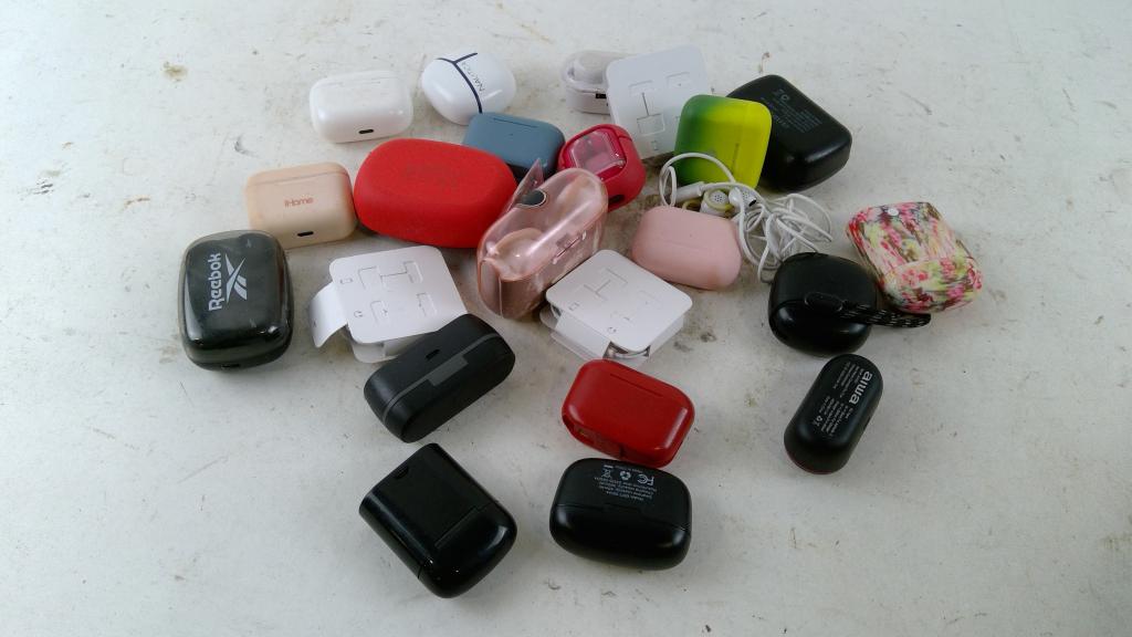 Wireless Earbuds And More 5+ Pieces