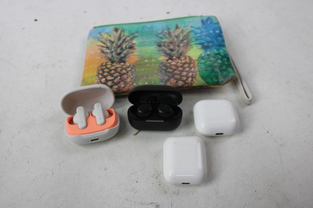 Wireless Earbuds, Power Banks, Littman Stethoscope, And More, 10 Pieces