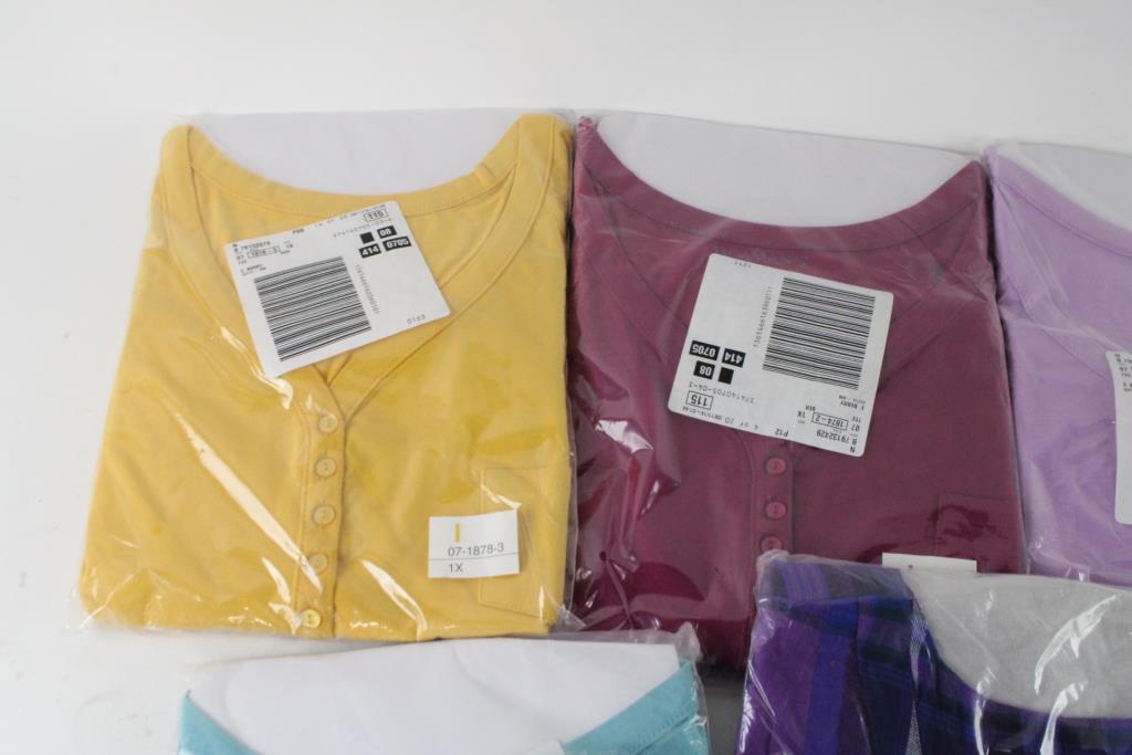 Partial Button Womens Partial-button Shirts, 4+ Pieces | Property Room