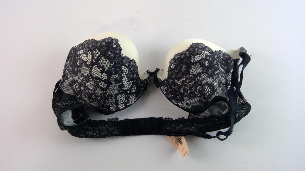 Womens Victorias Secret Bra, Size 34C Property Room