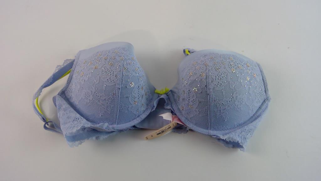 Womens Victorias Secret Bra, Size 36D Property Room
