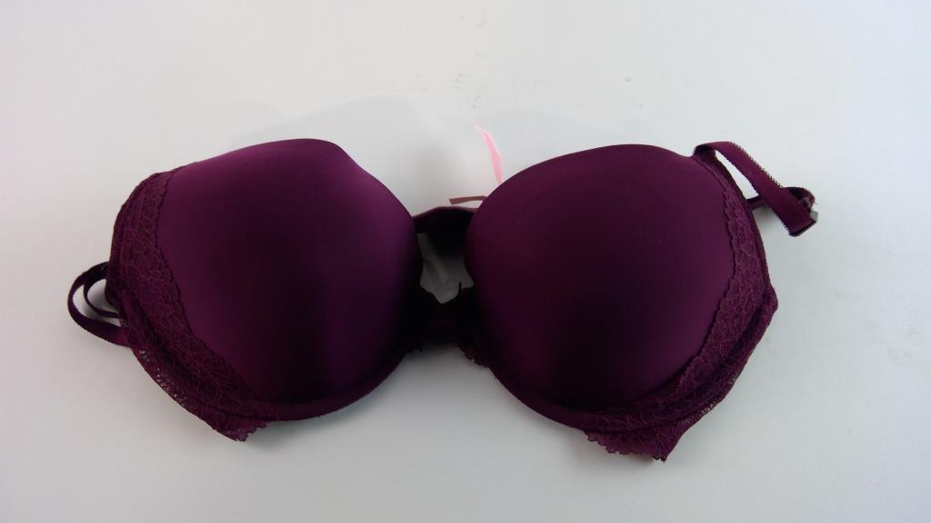 Womens Victorias Secret Bra, Size 36D Property Room