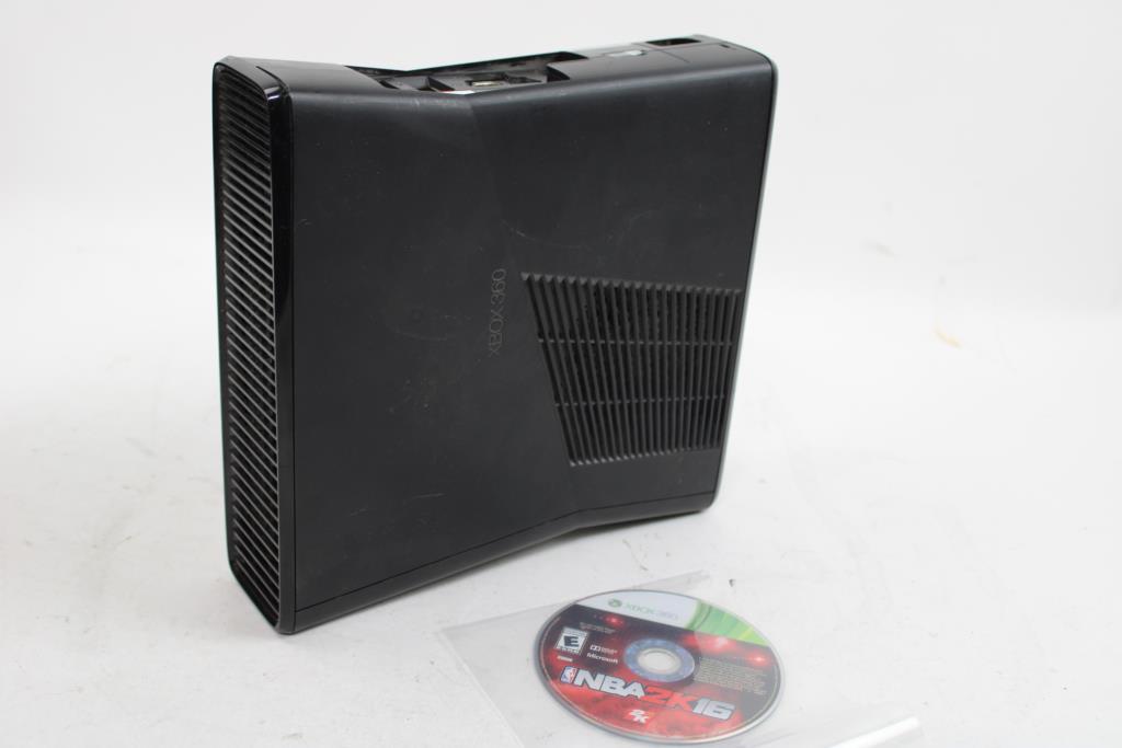 Xbox 360 S Console And Game