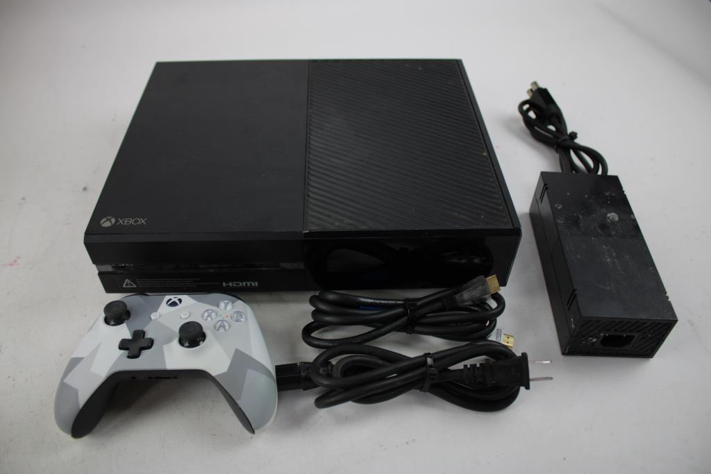Xbox One Console, 500GB With AC Adapter, Controller, HDMI Cable, And Power Cord