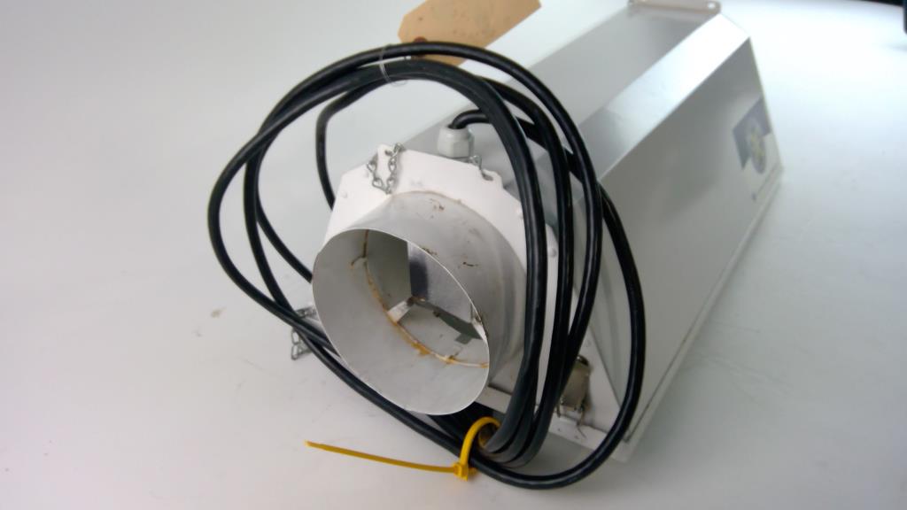 Xtreme Garden Lighting Growlight Hood Property Room