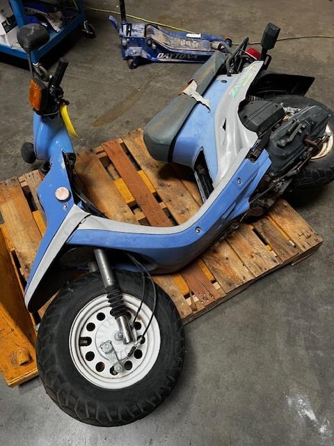 Yamaha Zuma II Scooter - SOLD FOR PARTS ONLY