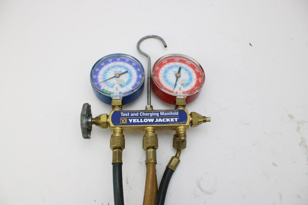 Yellow Jacket Test & Charging Manifold Gauge Set Property Room