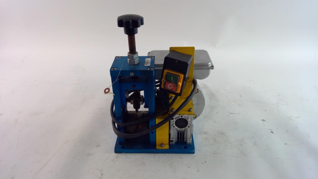 Yescom Electric Automatic Wire Stripping Machine | Property Room