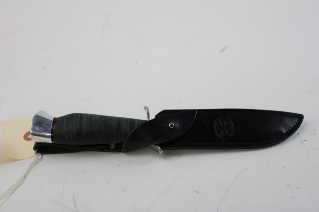 Zlatoust Hunting Knife With Leather Sheath | Property Room