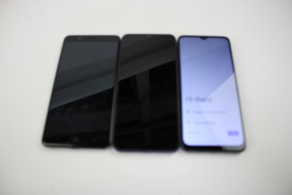 Zte, Blu, Cell Phone Lot, 3 Pieces, Sold For Parts