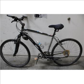 Specialized Crosstrail Hybrid Bike