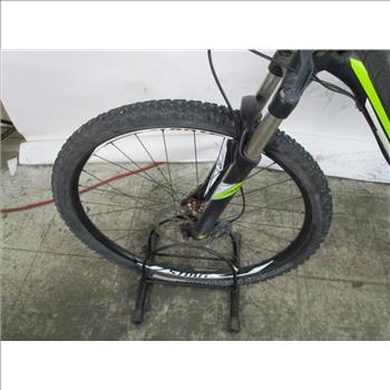 Specialized Mountain Bike