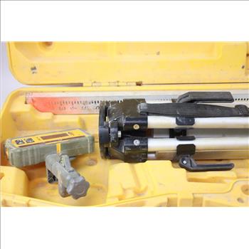 Spectra HL760 Laser Level, Tripod