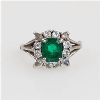 0.48ct TW Diamond And Emerald Platinum Ring Head -Evaluated By Our Certified Gemologist - AGS / GIA