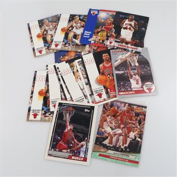10+ Bulls Basketball Trading Cards, Includes Scottie Pippen