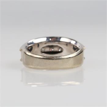 1.00cts TW Diamond 10kt Two Tone Gold Band