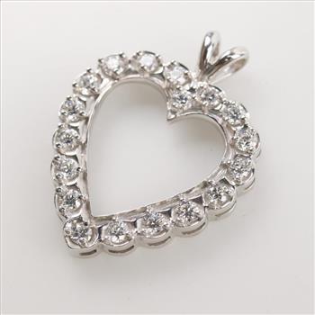 1.08cts TW Diamond 18kt White Gold Heart Pendant
