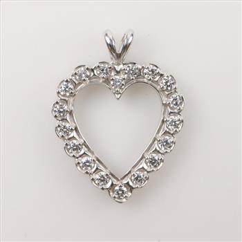 1.08cts TW Diamond 18kt White Gold Heart Pendant