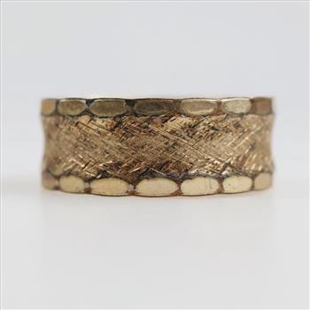 10kt GF Textured Band