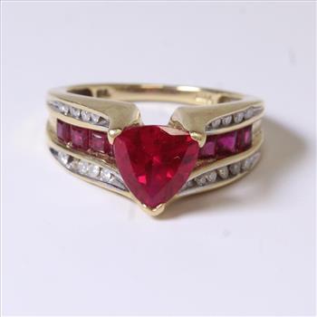 10kt Gold 5g Ruby And Diamond Leer Gem Ltd. Ring
