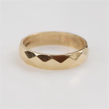 10kt Gold Band