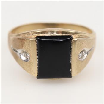 10kt Gold Black Stone And Diamond Accent Ring | Property Room