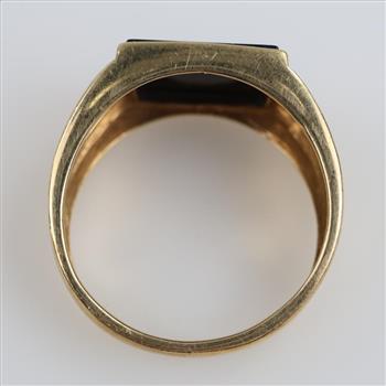 10kt Gold Black Stone Diamond Accent Signet Ring