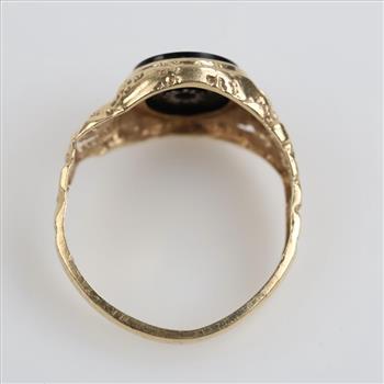 10kt Gold Black Stone Diamond Accent Signet Ring