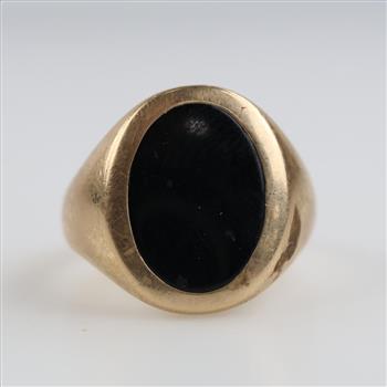 10kt Gold Black Stone Ring