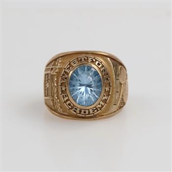 10kt Gold Blue Stone Class Ring