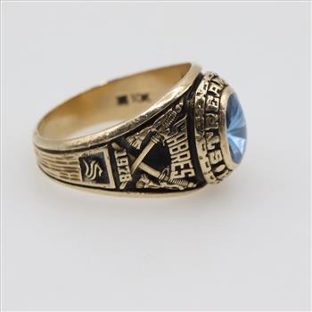 10kt Gold Blue Stone Class Ring