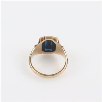 10kt Gold Blue Stone Class Ring