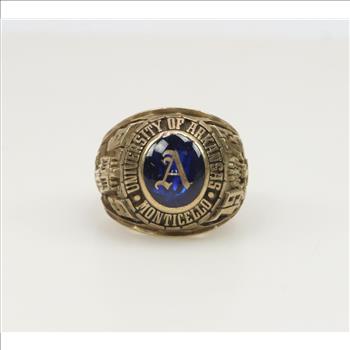 10kt Gold Blue Stone Class Ring