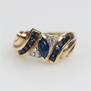 10kt Gold Blue Stone Diamond Accent Ring