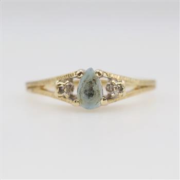10kt Gold Blue Stone Diamond Accent Ring