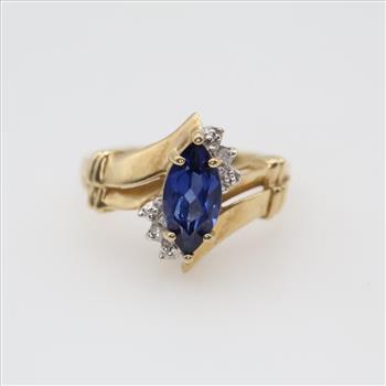 10kt Gold Blue Stone Diamond Accent Ring