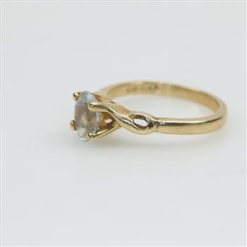 10kt Gold Blue Stone Ring