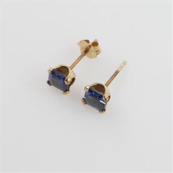 10kt Gold Blue Stone Stud Earrings