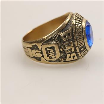 10kt Gold Blue Synthetic Spinel Class Ring