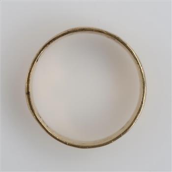 10kt Gold Carved Band