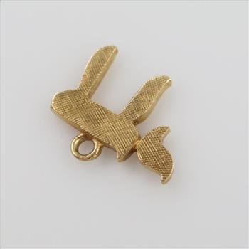 10kt Gold Chai Pendant